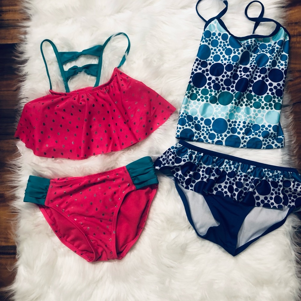2 Girls Bathingsuits Swimsuits Size LARGE (10-12) CLEAN no pilling